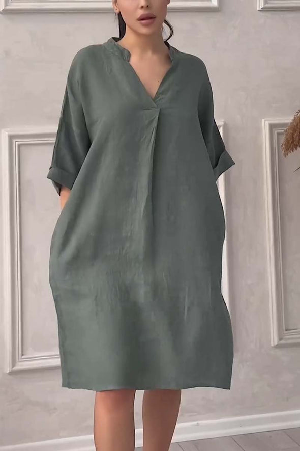 Casual cotton and linen V-neck dress